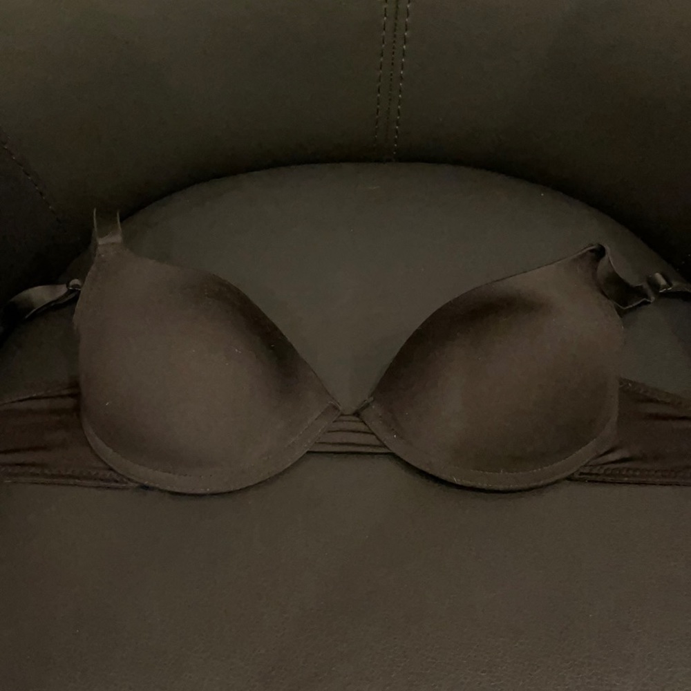 Juicy Couture push up black bra 34B